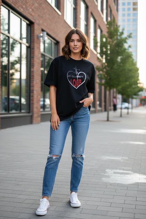 Oversized T-shirt - Faith Hope Love